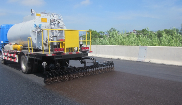 進口清關公司：瀝青進口報關需要哪些資質？