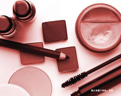 上海浦東機(jī)場進(jìn)口日本化妝品報(bào)關(guān)流程雙清空運(yùn)門到門